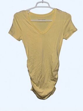 A Pea in the Pod Light Yellow Maternity V-Neck Tee